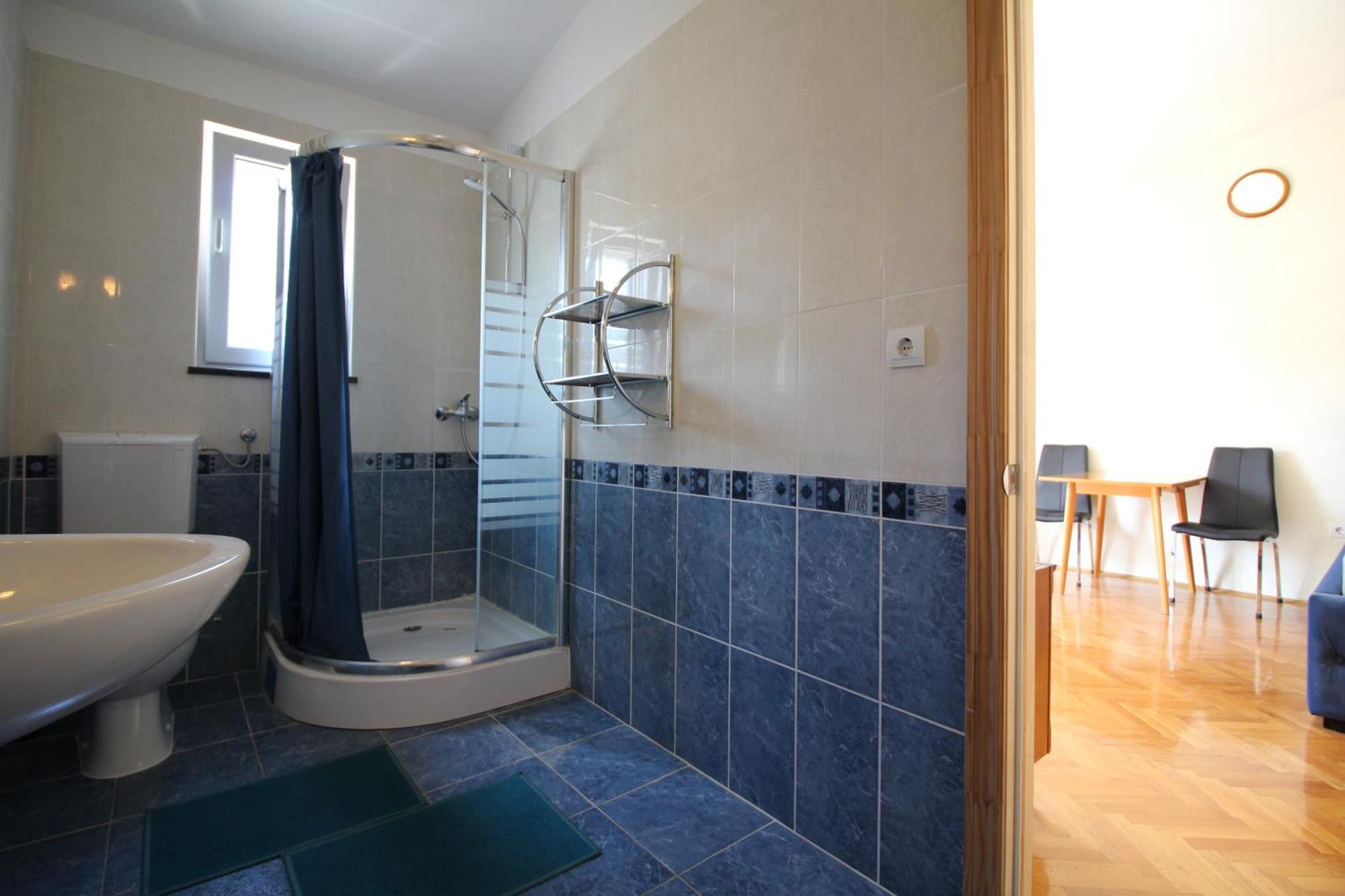 Makarska Centre & Free Private Parking Exterior foto